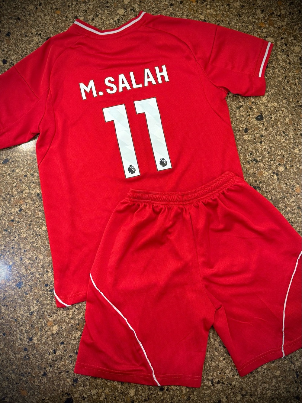 Mohamed Salah Liverpool FC kit, size 28. Hard to find. EUC